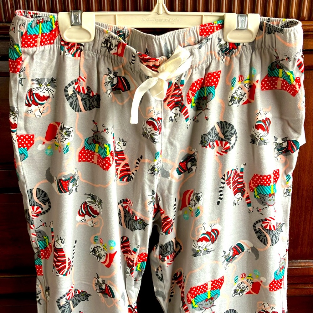 Old Navy Pajama Bottoms, new!